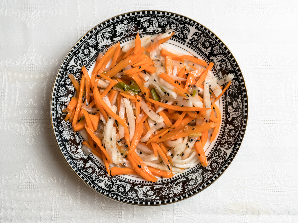 Ensalada Daikon de Pakita Sushi